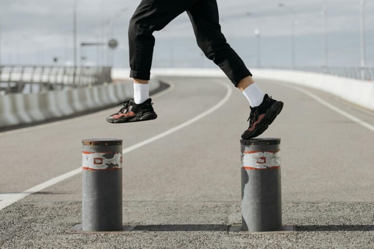 XRP Ledger Activity Jumps as Price Tests $1.55, Large Wallets Set Record