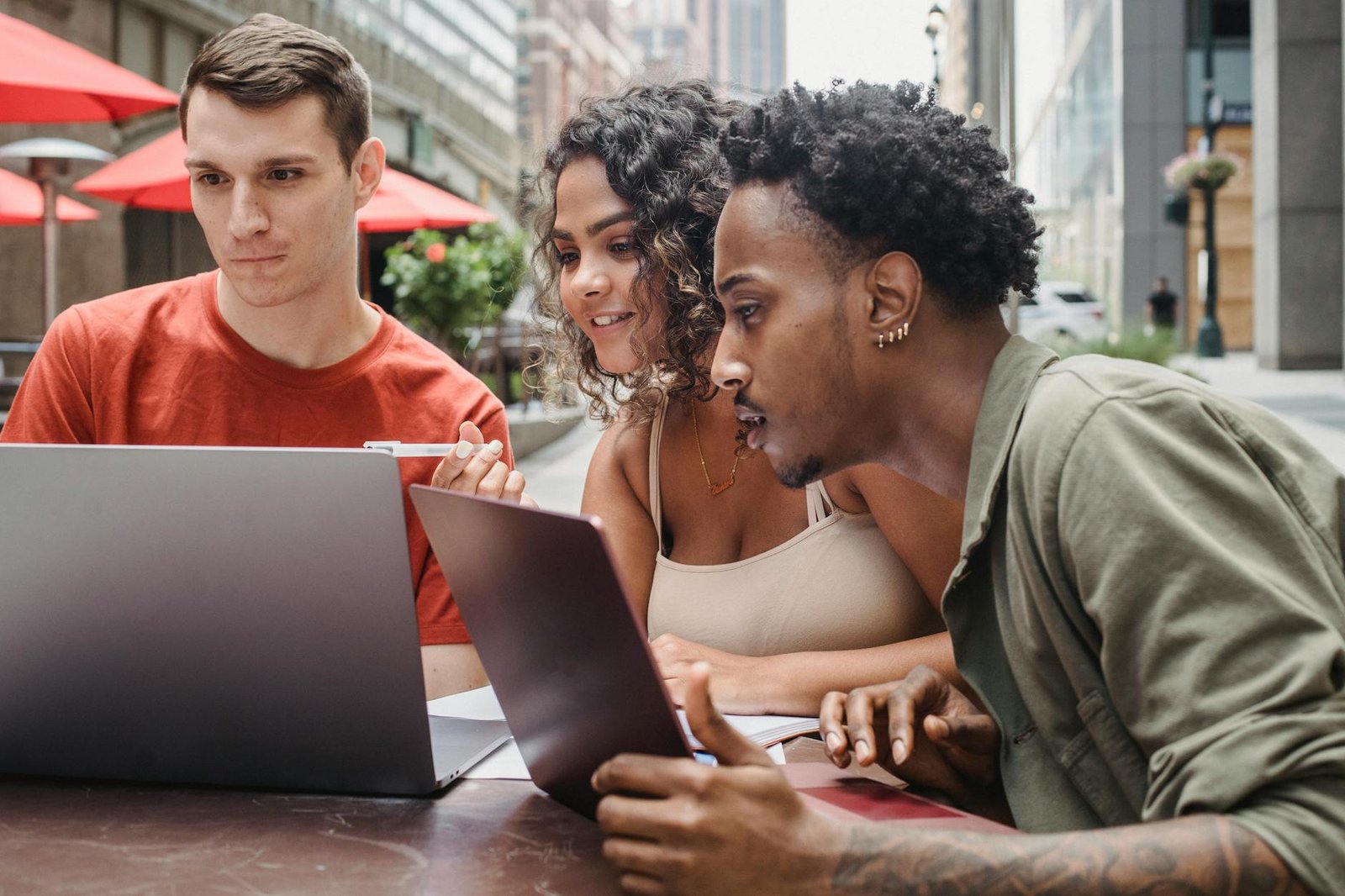 Circle Internet Group Gains 16% as Arc Blockchain Raise Draws Blackrock and Apollo