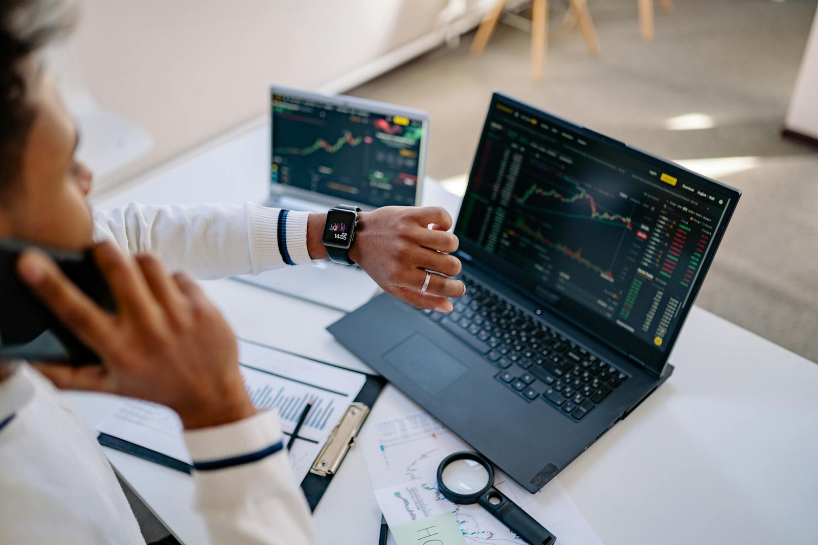 CoinDesk 20 performance update: Internet Computer (ICP) Jumps 9.8%