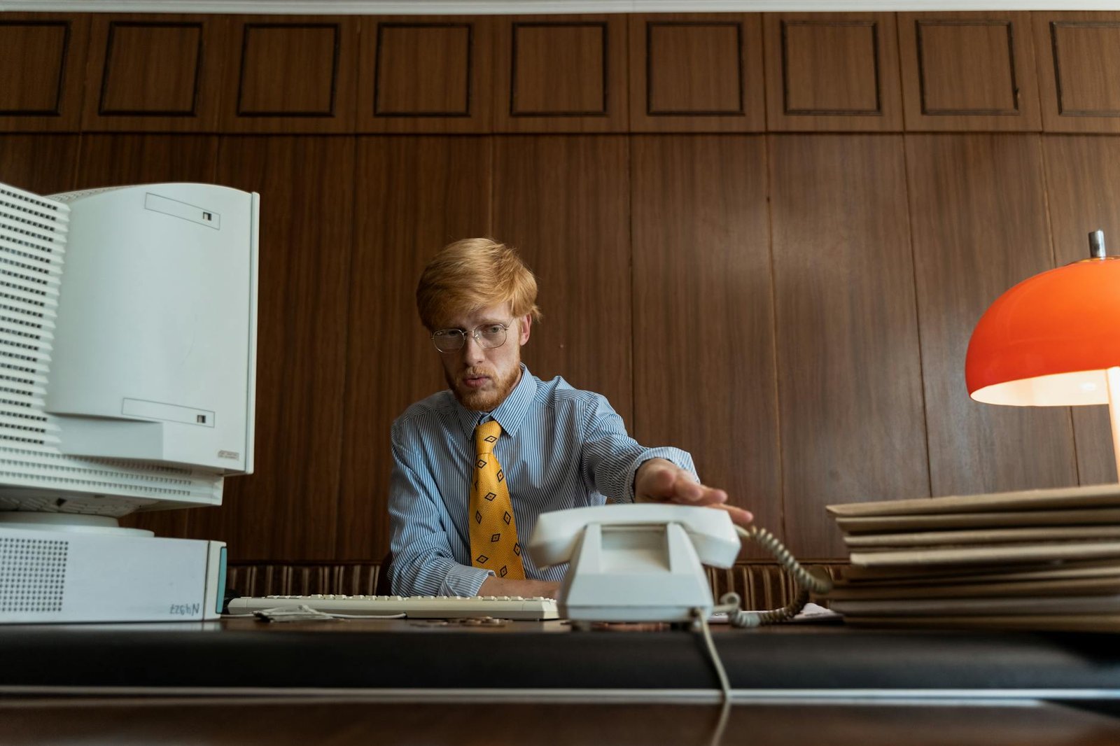 Tucker Carlson Calls Markets ‘Fake’ After 60 Days of Middle East Conflict