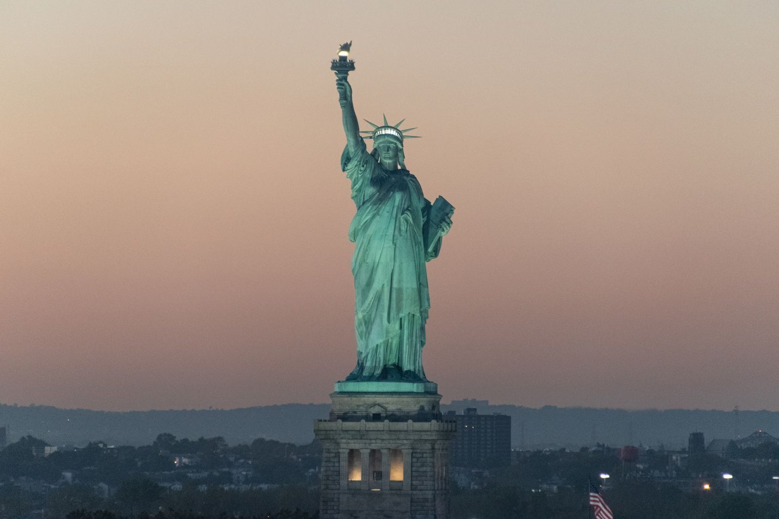 World Liberty Financial's USD1 Supply Grows 9.7% in a Week to $4.85 Billion