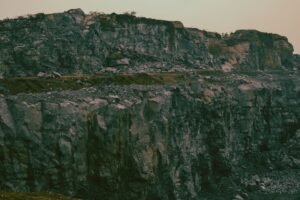 Blackrock’s $300M IBIT Exit Extends Bitcoin ETF Outflow Streak to 8 Days