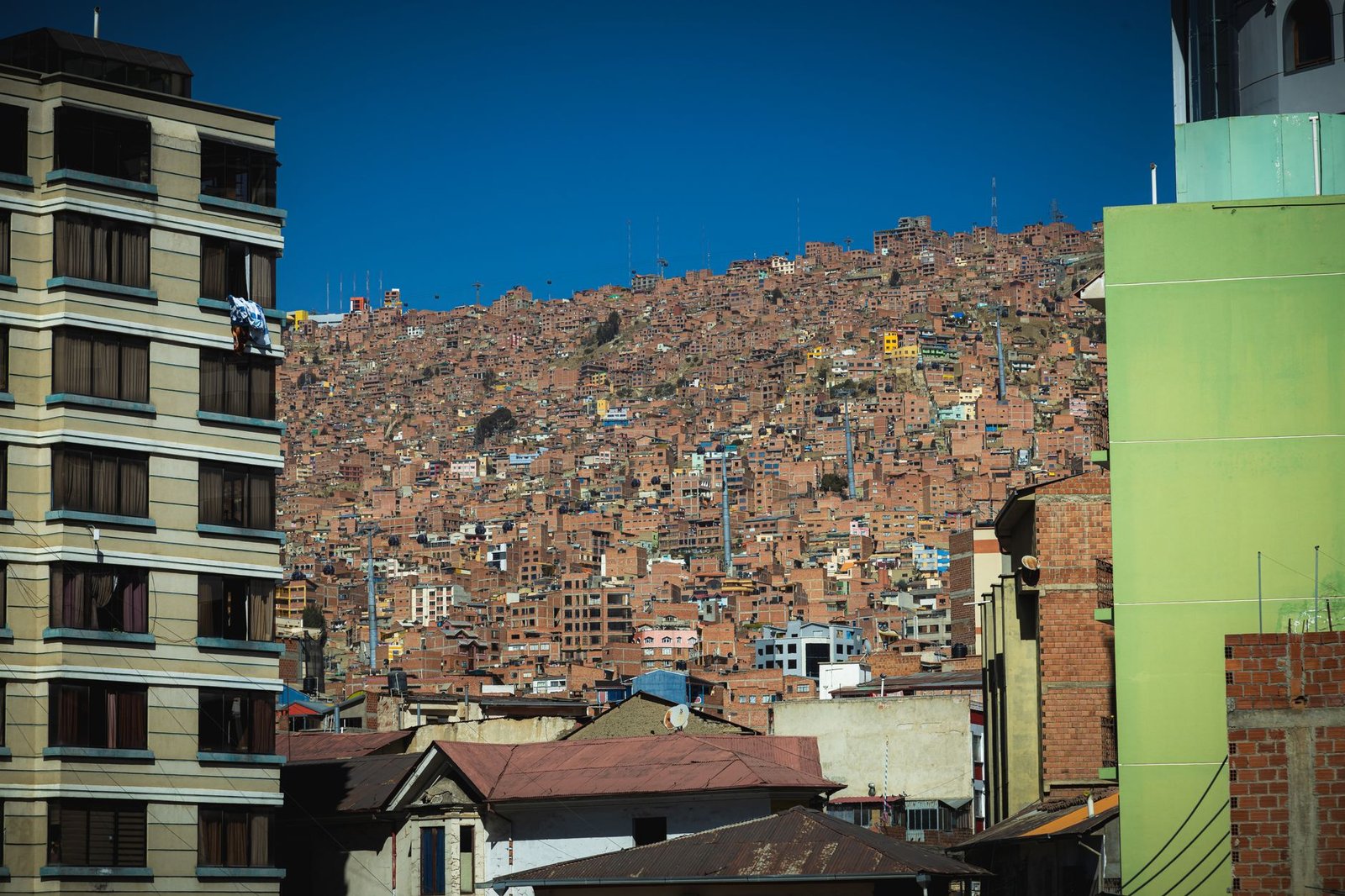 Bolivia Abandons Fixed Exchange Rate Scheme After 15 Years, Adopting a Floating Dollar System