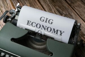 Grayscale HYPE ETF ‘likely imminent’ as new update shows competitive fee: Analyst