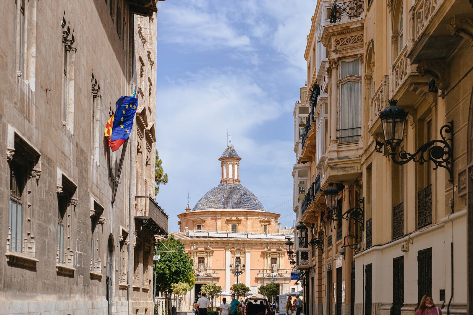Spain’s CNMV Issues Urgent Warning Ahead of June 30 MiCA Crypto Deadline