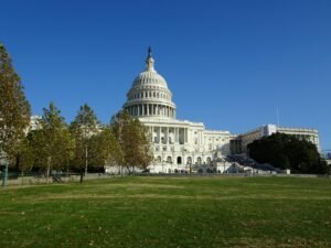 Senate Republicans push finance watchdogs to clarify crypto capital rules
