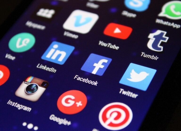 1,200 Tech Companies Push Senate to Pass CLARITY Act Quickly as US Crypto Rules Face Global Pressure