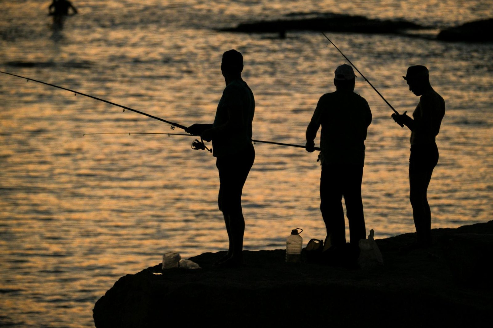 ‘Bottom Fishers’ Lift Bitcoin Above 2026 Low but Schiff Warns the Worst May Still Be Ahead