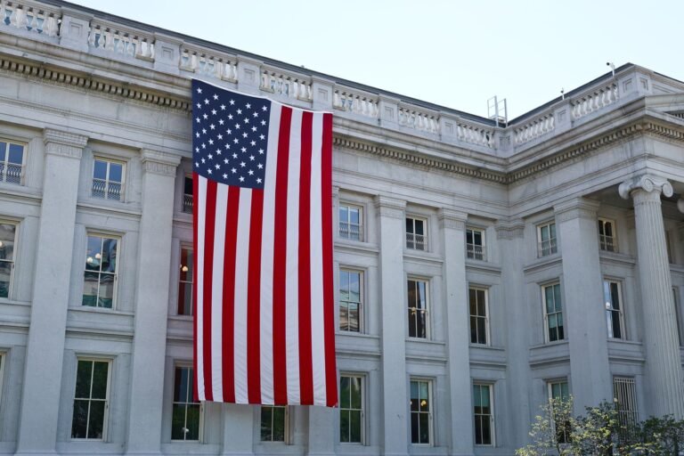 US government watchdog urges FDIC to coordinate on crypto oversight