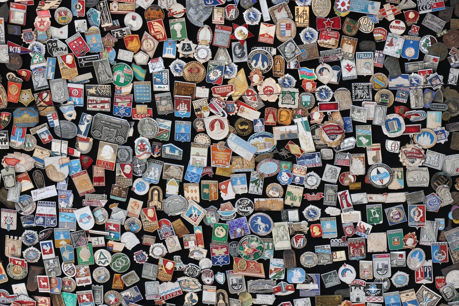 The Future of Collecting: Alladan Flinn of Based Trading Cards on Cards, Community, and Culture 