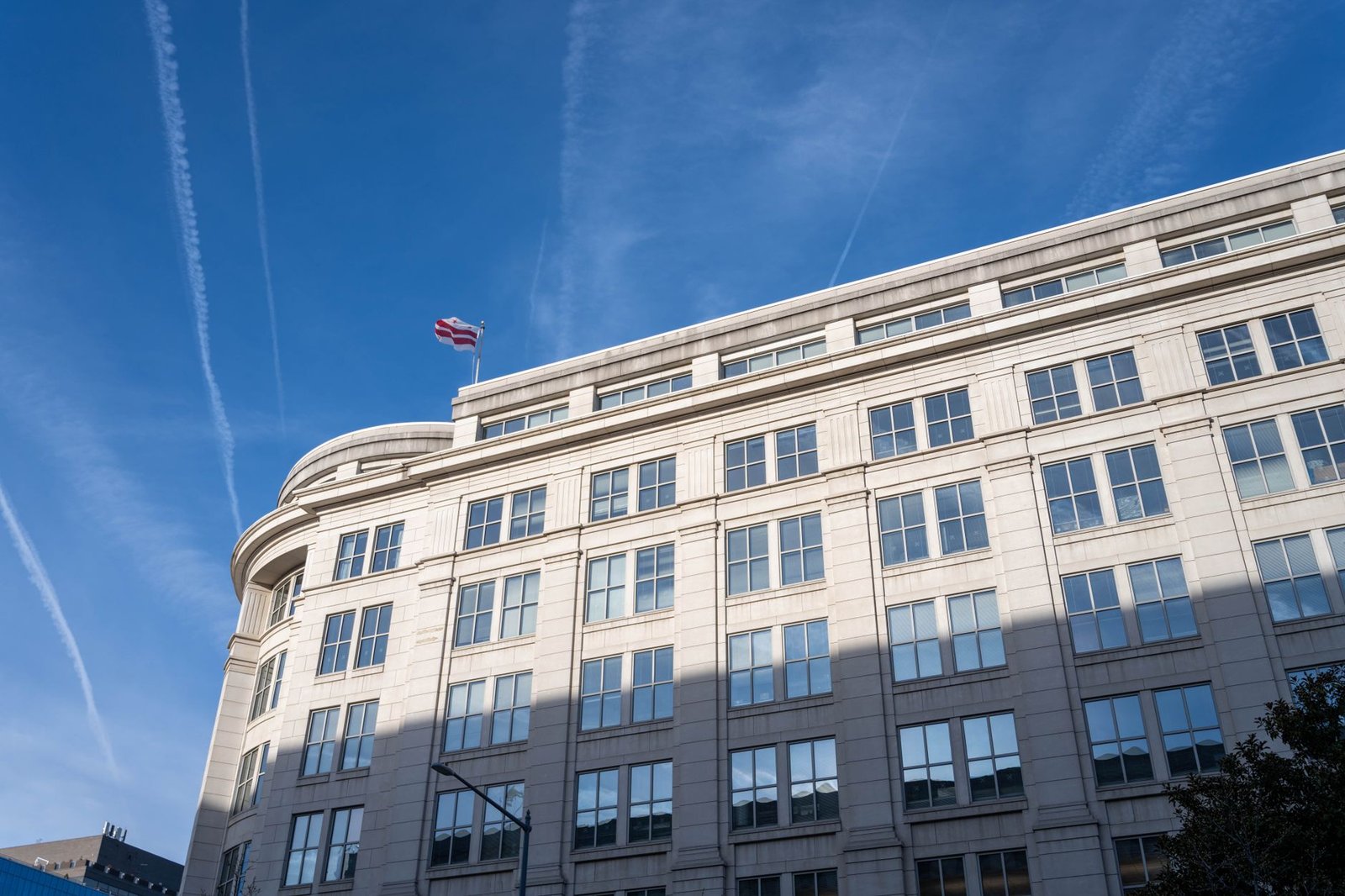 CFTC Opens Comment on 24/7 Energy Futures and Perpetual Oil Contracts