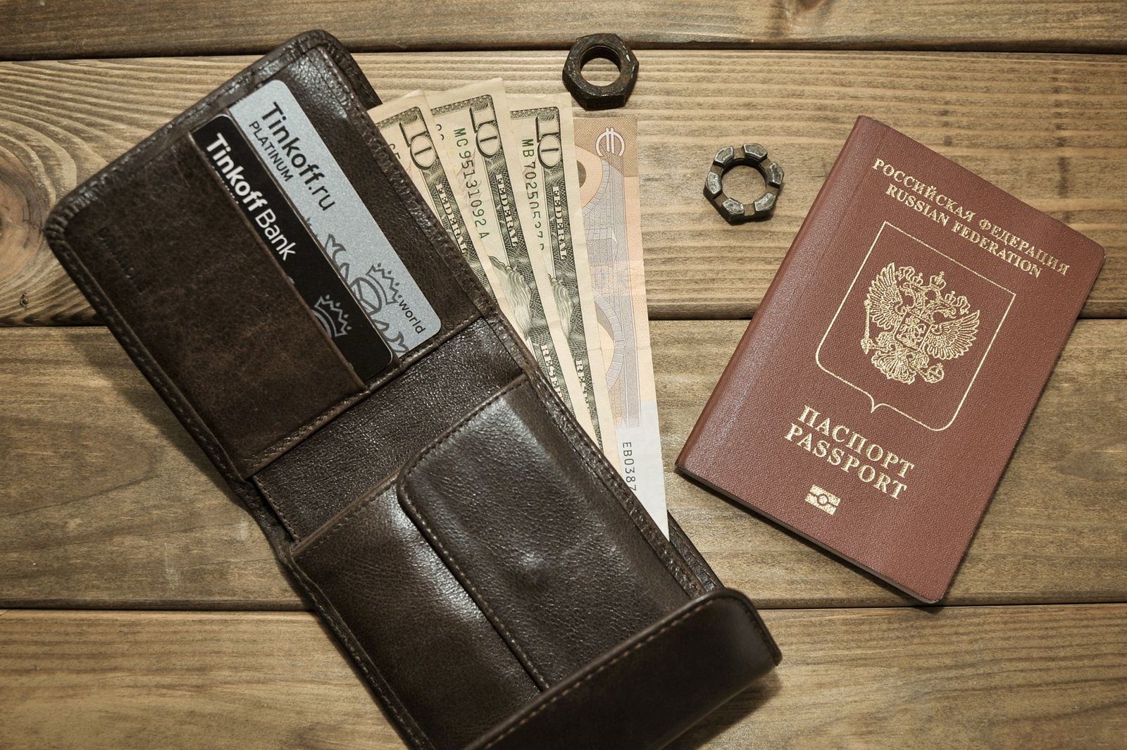 A16z-Linked Wallet Pulls 25,560 ETH Worth $42.6 Million Off Binance, Onchain Data Shows