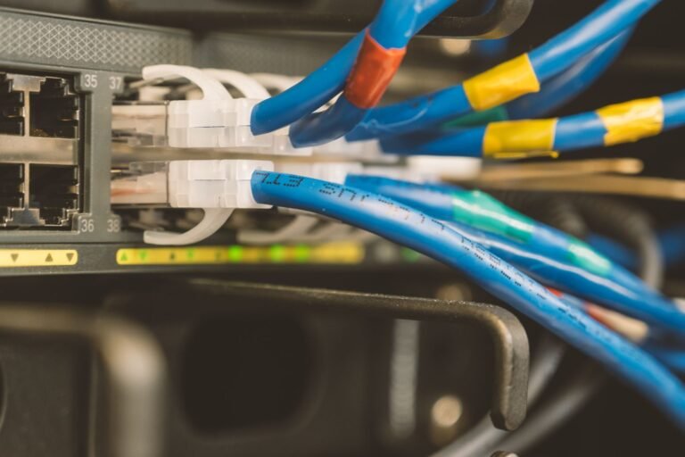 AWS Plugs Coinbase's x402 Into CloudFront, Letting Publishers Charge AI Agents in USDC