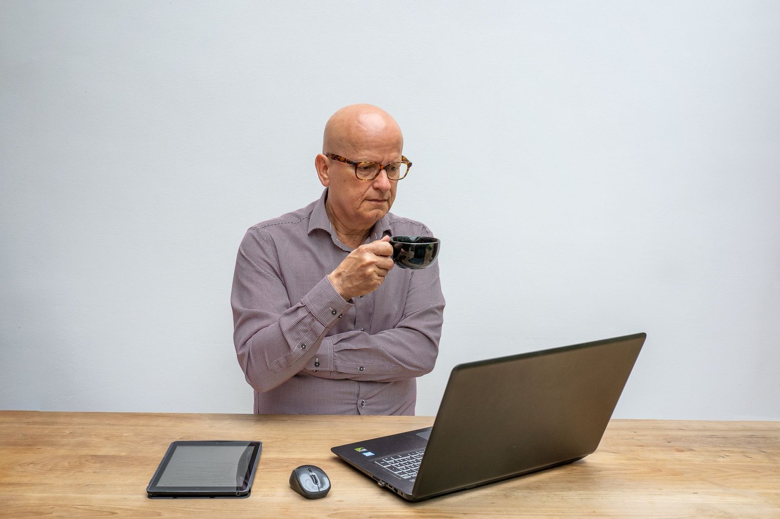 Microsoft CEO Nadella Warns on AI ‘Token Capital’ — Why Samson Mow Believes Bitcoin Can Benefit