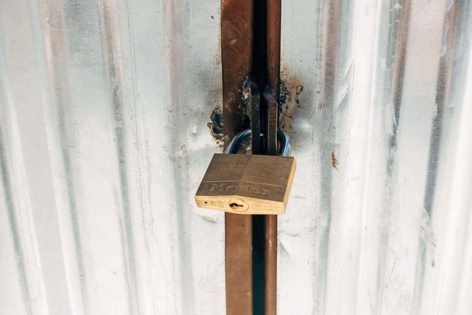 Onchain Data Locks In Satoshi’s 1.1M BTC Hoard — 3 Theories on Why It Never Moves