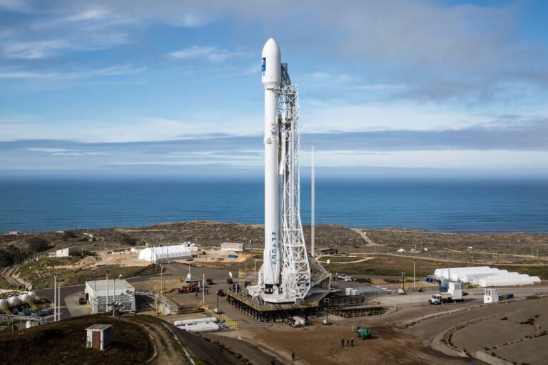 It's not SpaceX. Bitcoin ETF outflows may be an arbitrage story