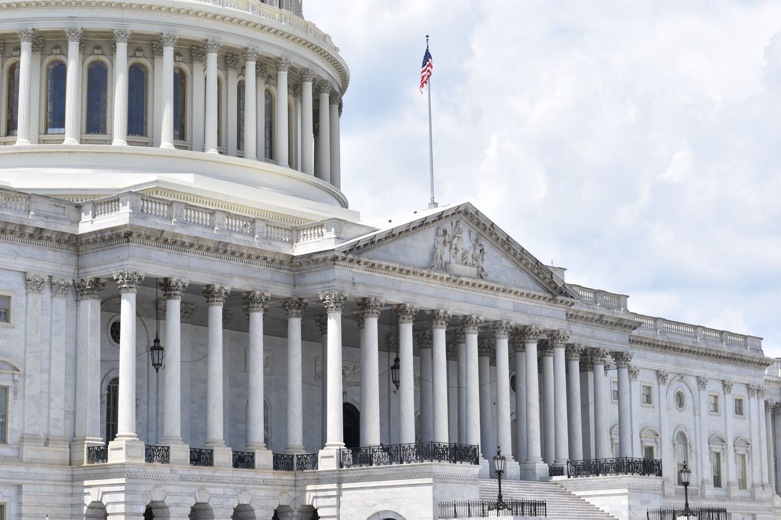 Congress Targets Crypto ATMs After Americans Lose $333M to Scams