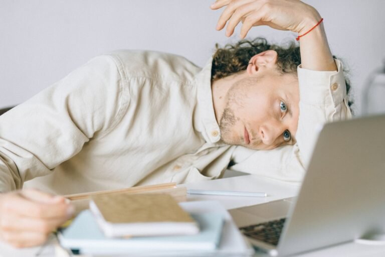 Cryptoquant Warns Boredom Could Sink Saylor’s STRC as Strategy Insists ‘Bitcoin Keeps Working’
