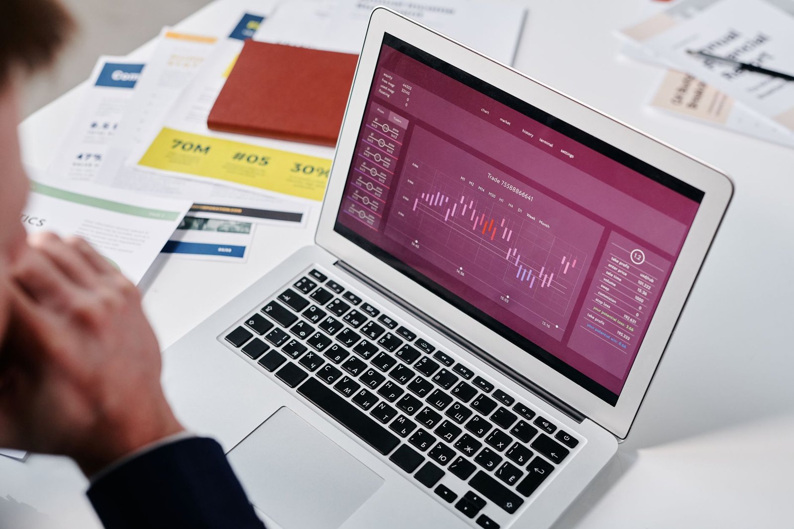 Kalshi Reports 150+ Insider-Trading Investigations in Q1, Rolls Out Employer Checks for High-Risk Markets