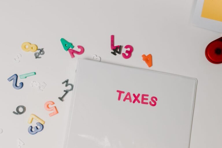 Congress Examines 8 Crypto Tax Proposals as $2T Market Faces Compliance Burden