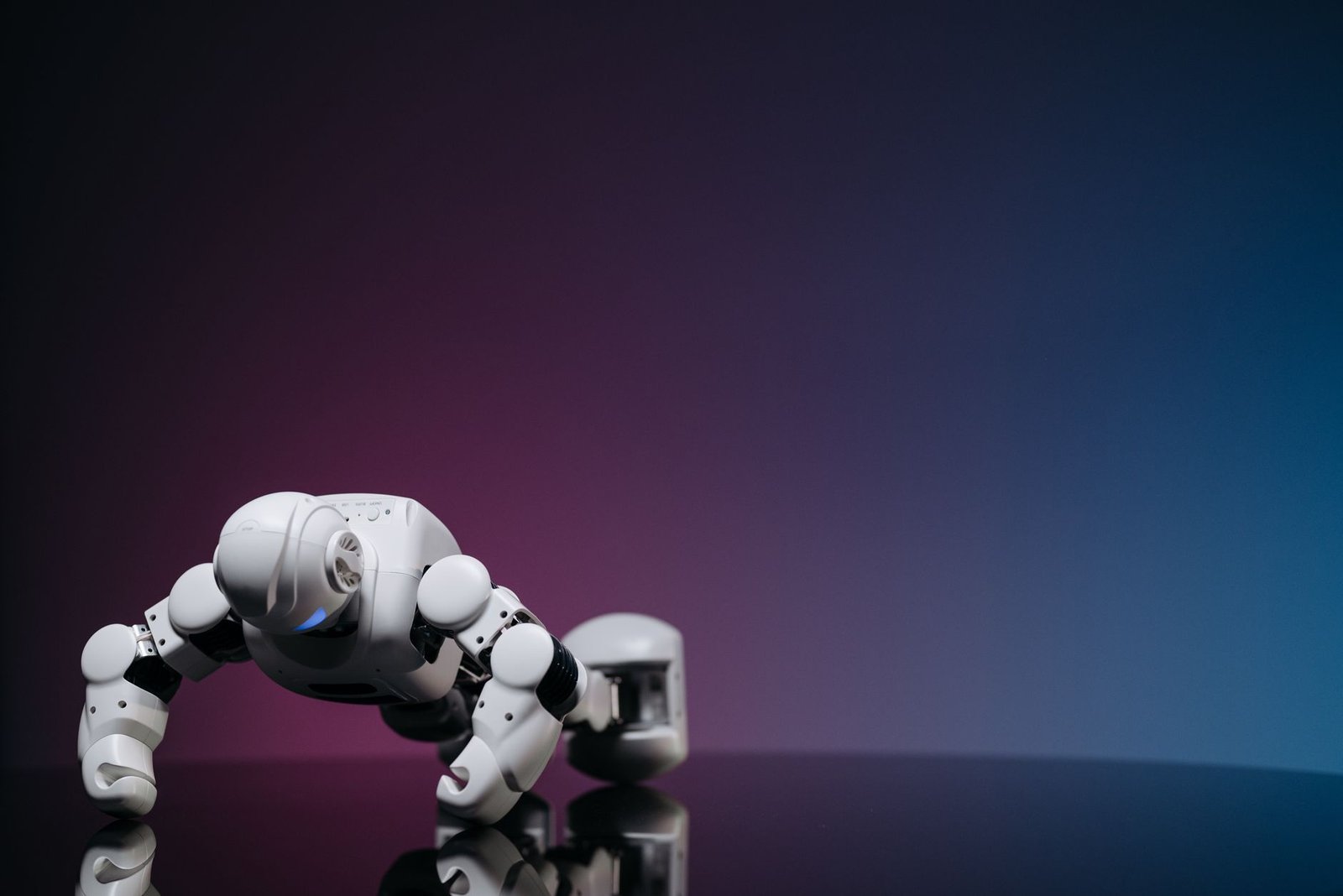 A Four-Armed Robot for Zero-Gravity Work Could Save $140,000 an Hour