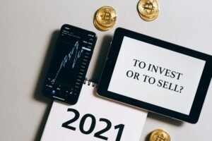 Strategy (MSTR) Sells Bitcoin for First Time in Years as Bitcoin Price Tumbles