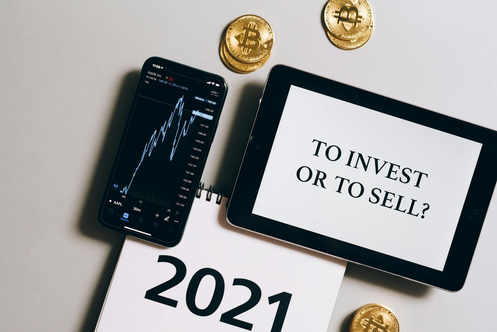 Strategy (MSTR) Sells Bitcoin for First Time in Years as Bitcoin Price Tumbles