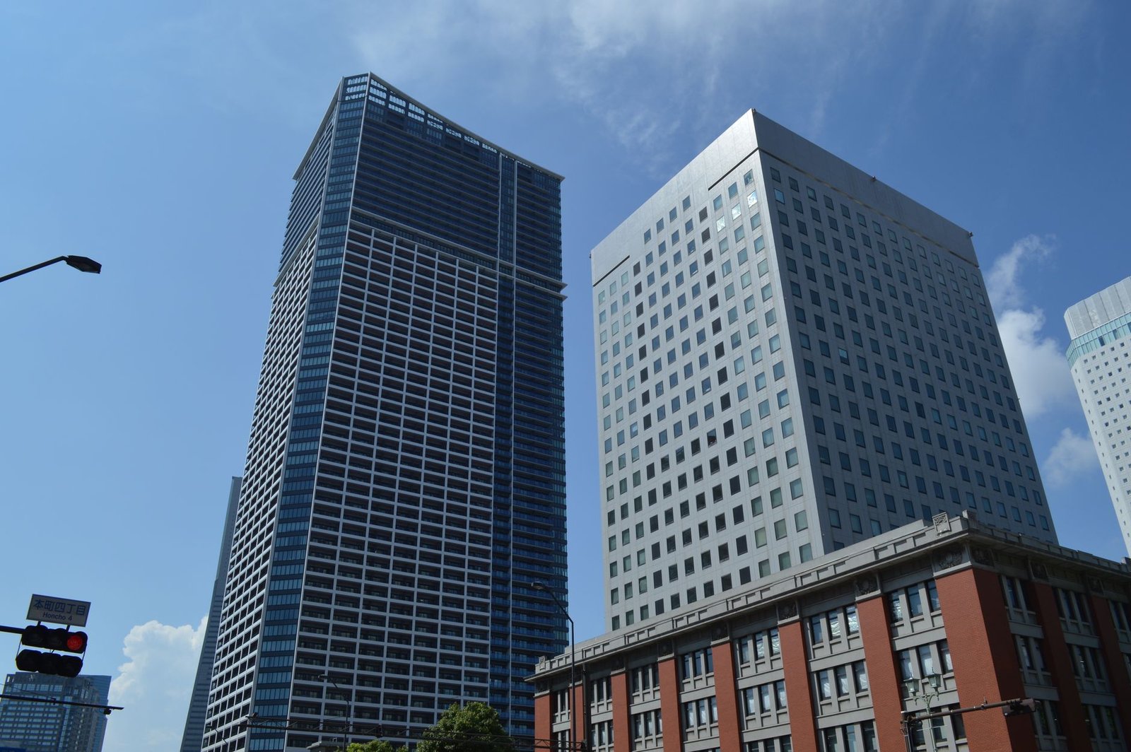 Japan’s 3 Biggest Banks Join Forces to Launch Yen Stablecoin by March 2027