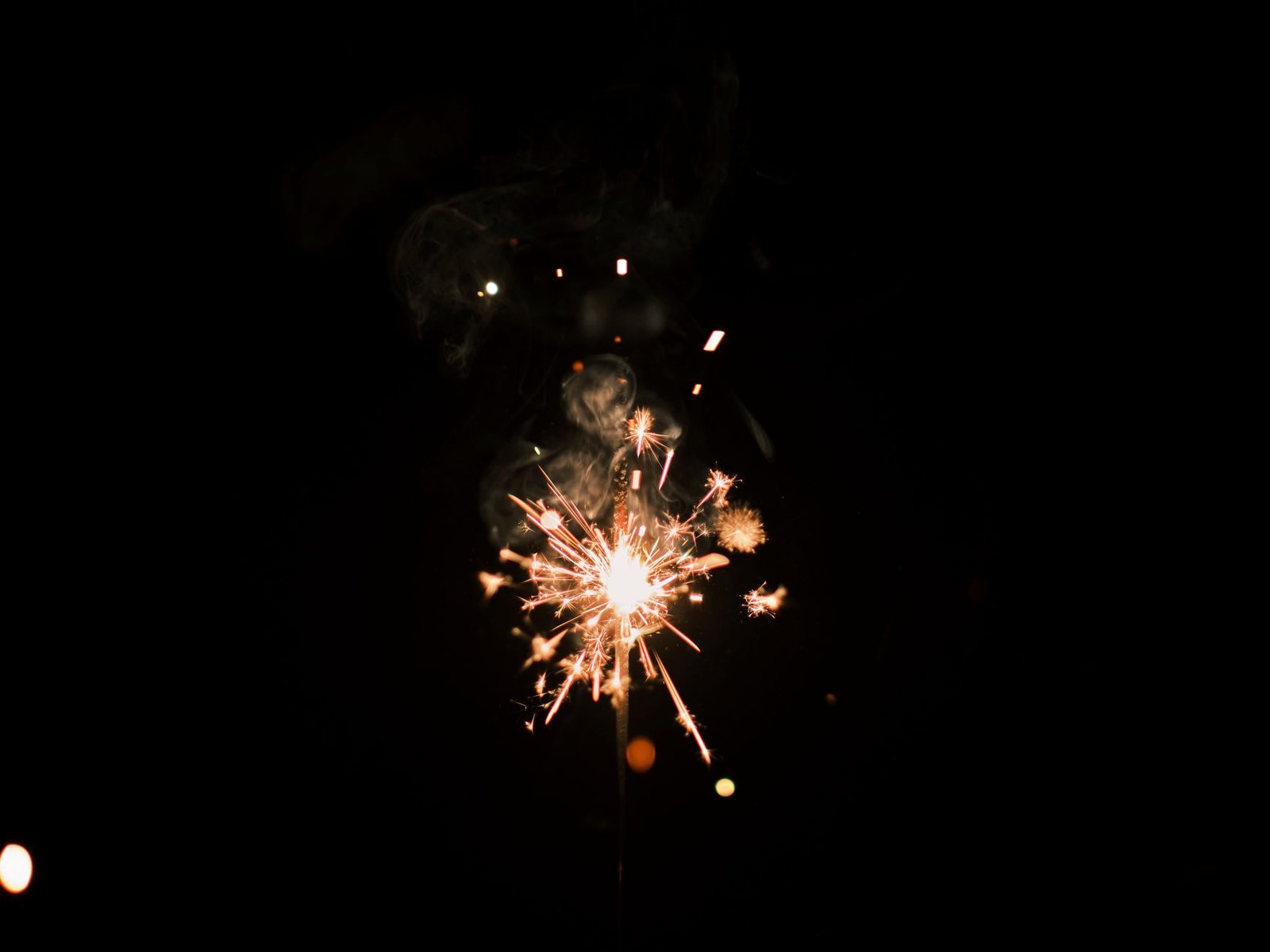 Robinhood L2 sparks ETH optimism, Saylor 'muddies waters.' Hodler's Digest, July 5-12, 2026