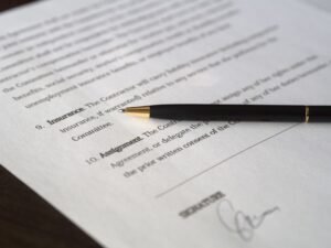 CLARITY Act Draft Gives Trump 5 Ways to Keep Profiting From Crypto, Democrats Say