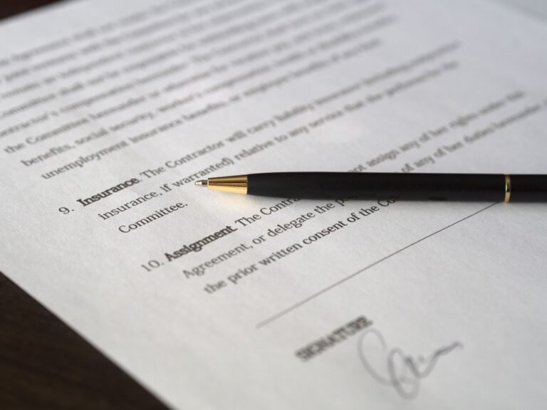 CLARITY Act Draft Gives Trump 5 Ways to Keep Profiting From Crypto, Democrats Say
