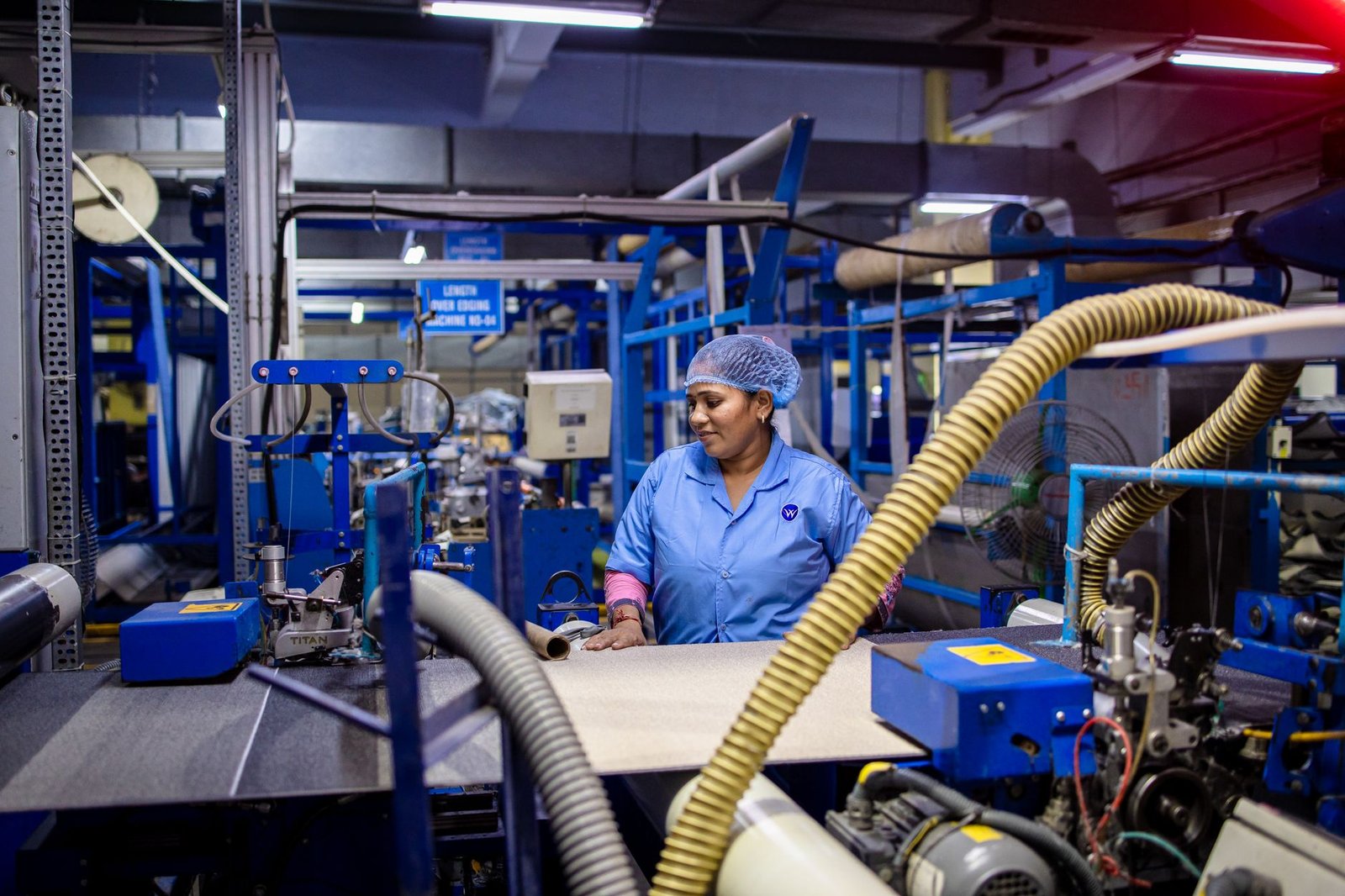 Exodus to cut 25% of global workforce in payments shift