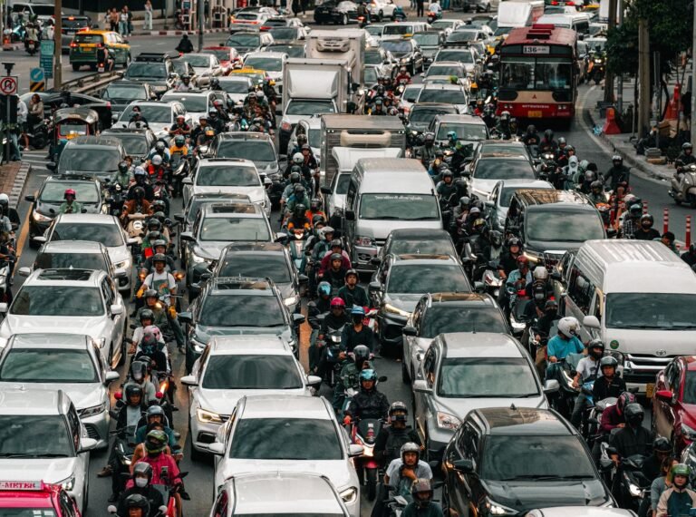 An Easy-to-Miss Radio Traffic Jam Is Behind Many Home WiFi Slowdowns