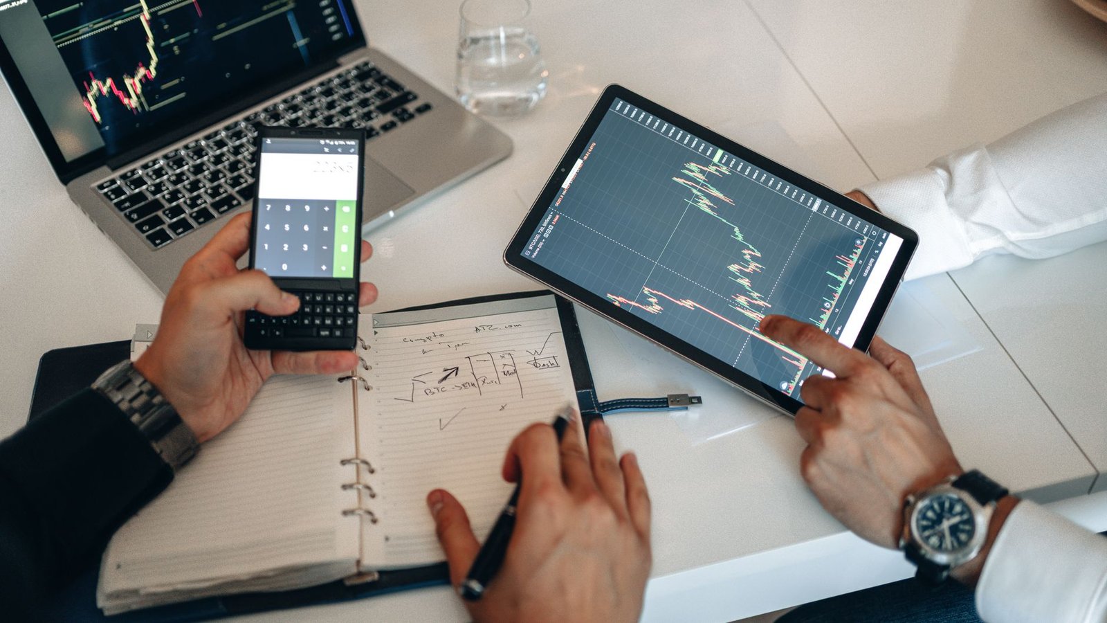 Coinbase Showcases Progress Toward All-in-One Financial Platform