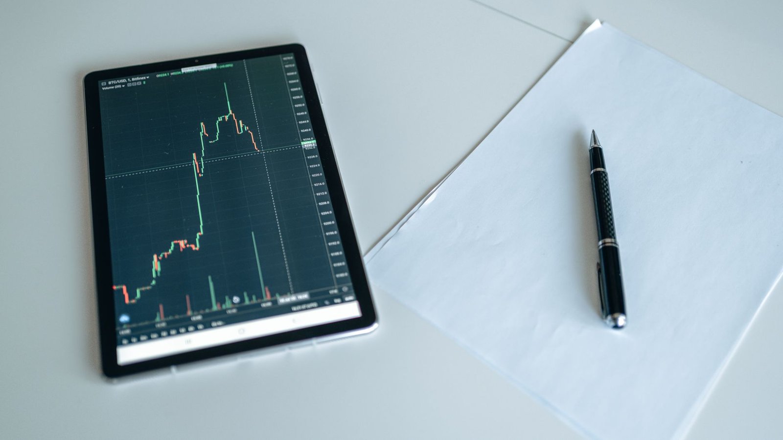 UK plans first G7 digital sovereign bond by early 2027