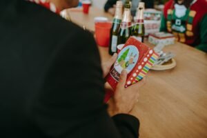 Nigel Farage accepted gifts from crypto-linked fraudster: Report