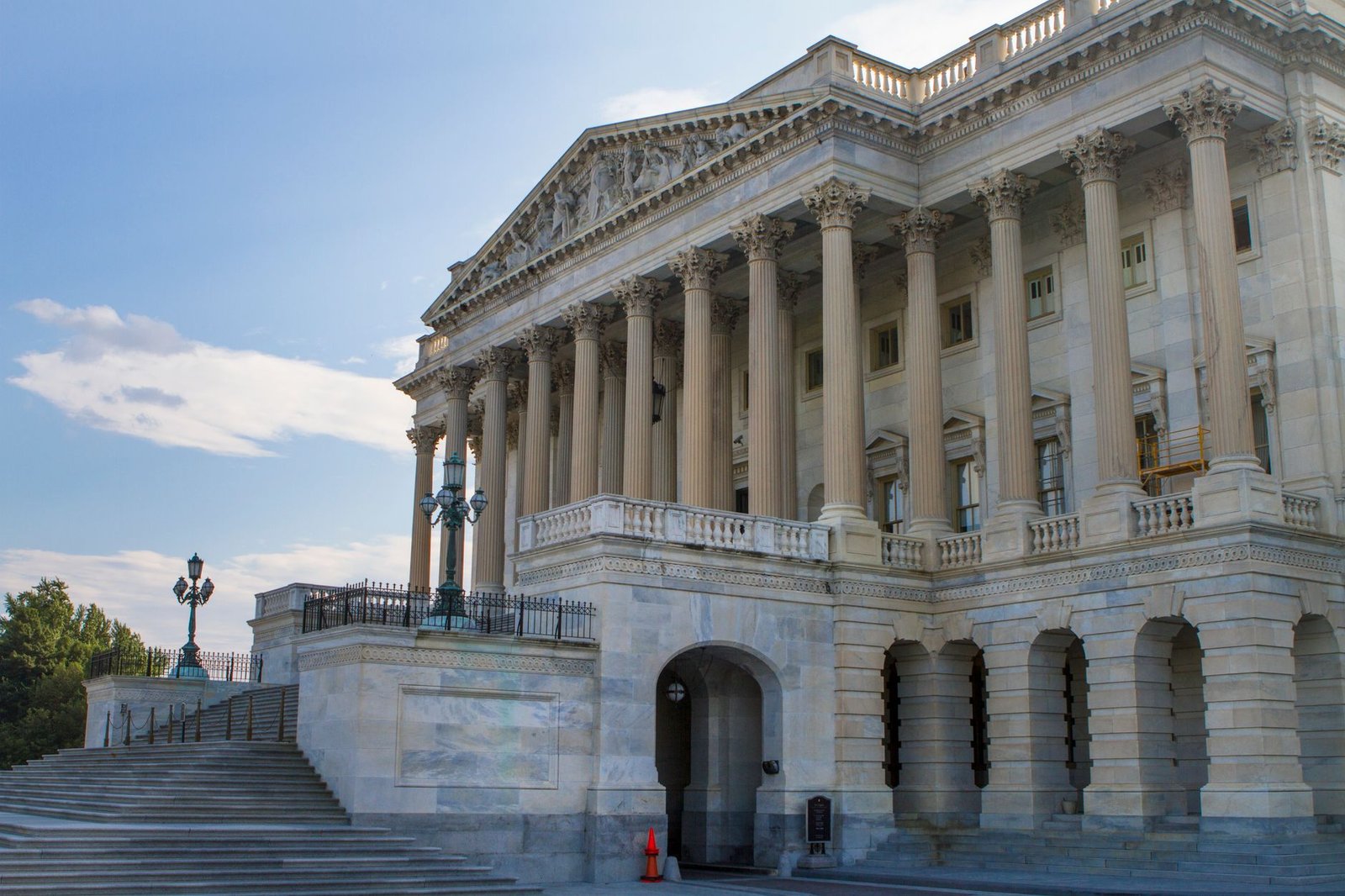 The Digital Chamber Sues the State of Illinois Over First-Ever 0.2% Crypto Tax