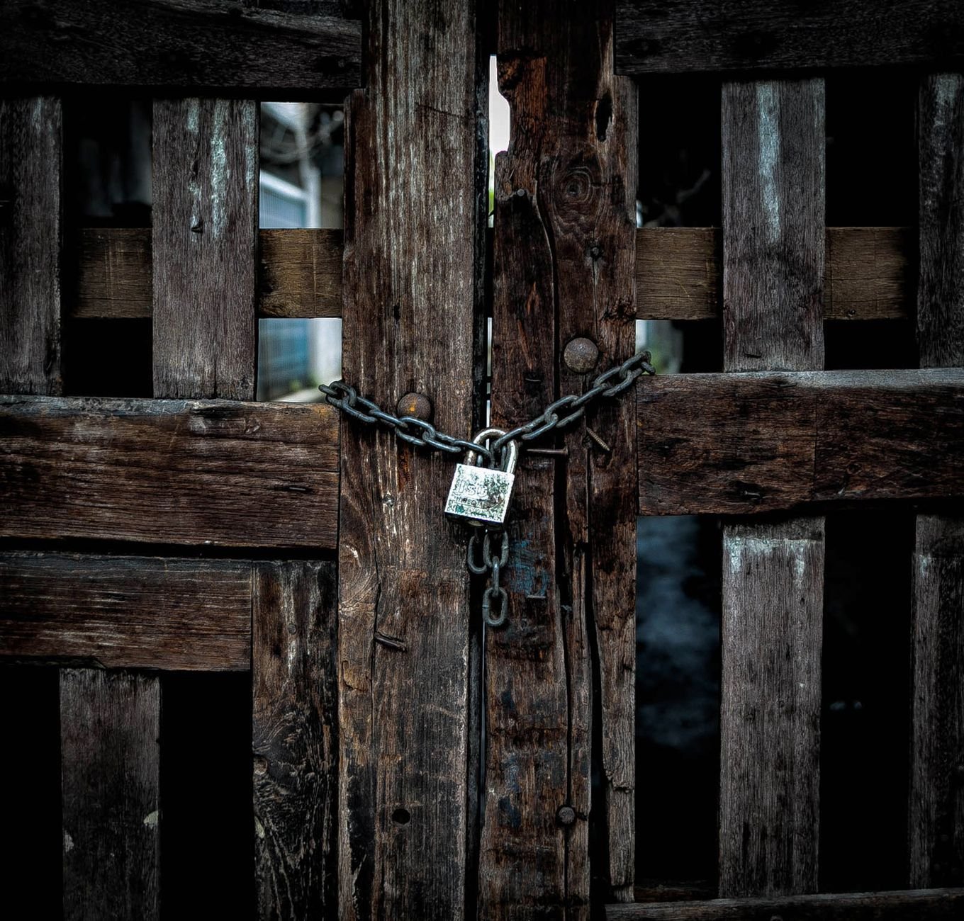 New Chain Hype Meets Old Scam Tactics: Relay Protocol Warns of Robinhood Chain Honeypot Coins
