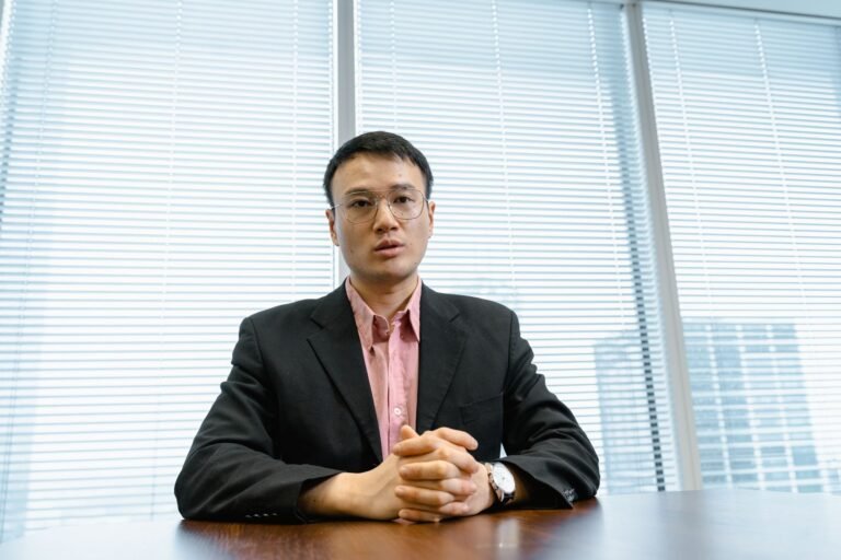 Strategy CEO Phong Le Buys 11,000 STRC Shares Through Revocable Trust