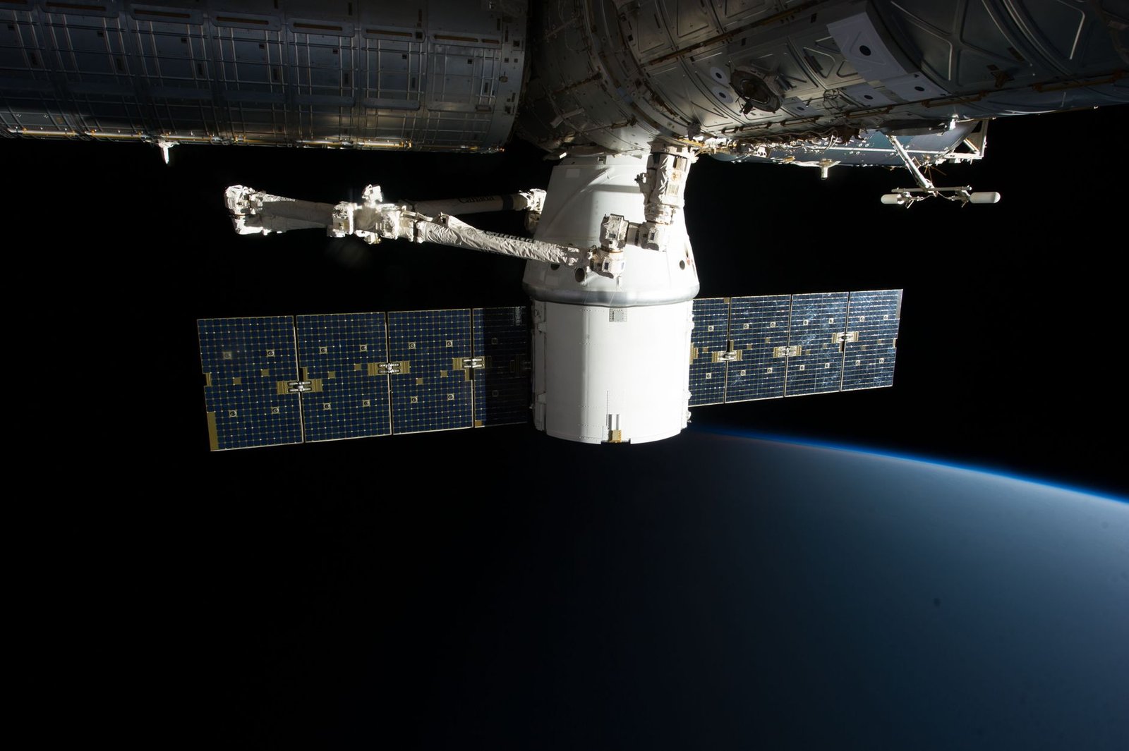 Musk’s SpaceX Breaks Below Its $135 IPO Price After a 42% Collapse From Its Peak