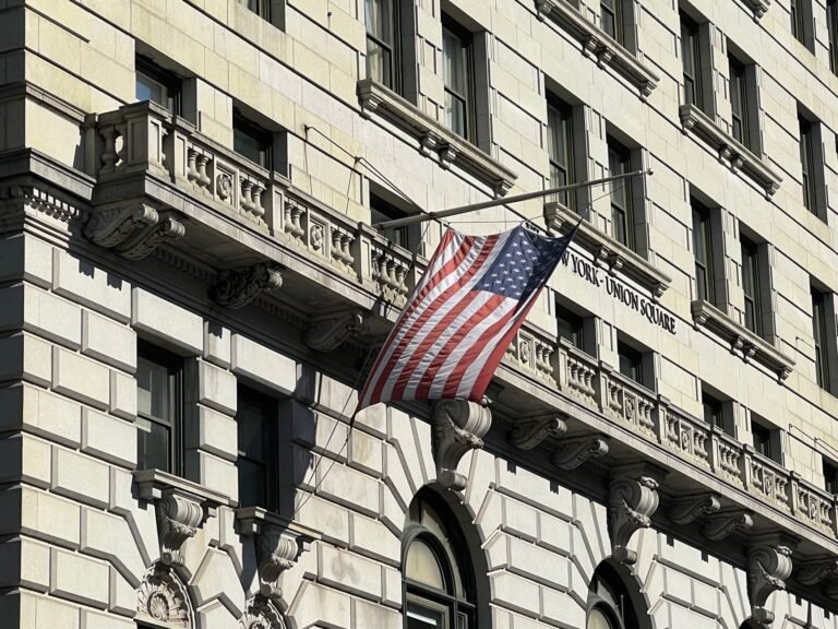U.S. CFTC chief puts staff on notice to create crypto regulations if Clarity Act fails