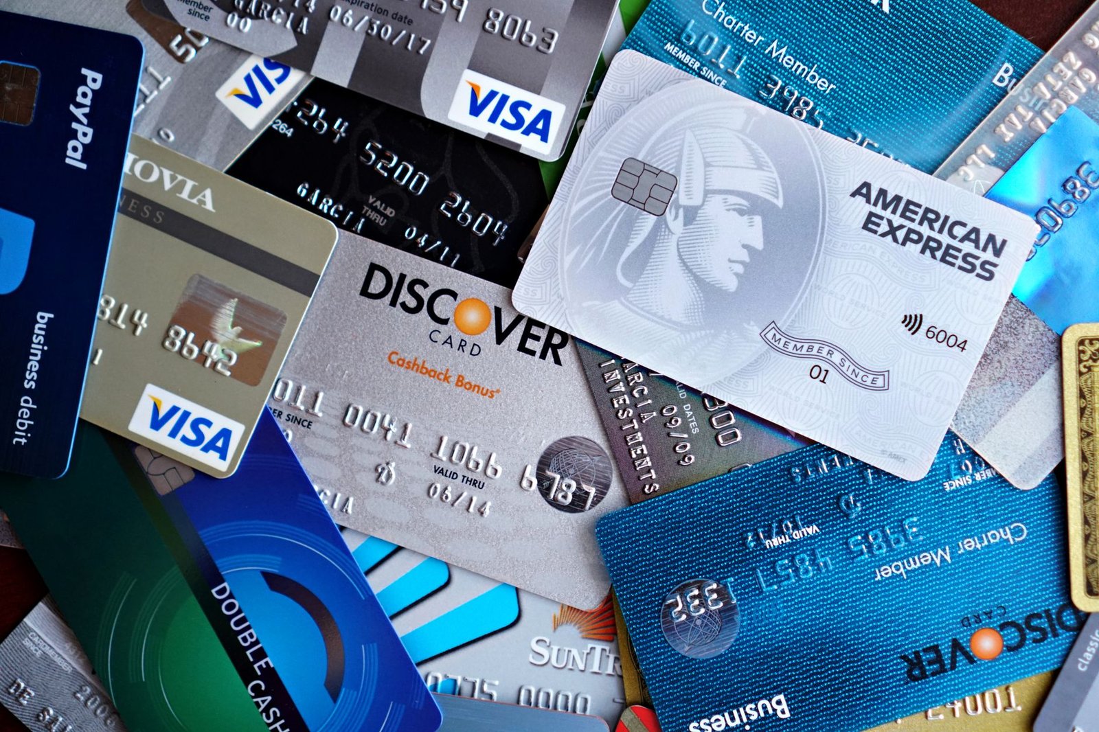 Crypto card spending tops $1 billion as stablecoins move into everyday purchases