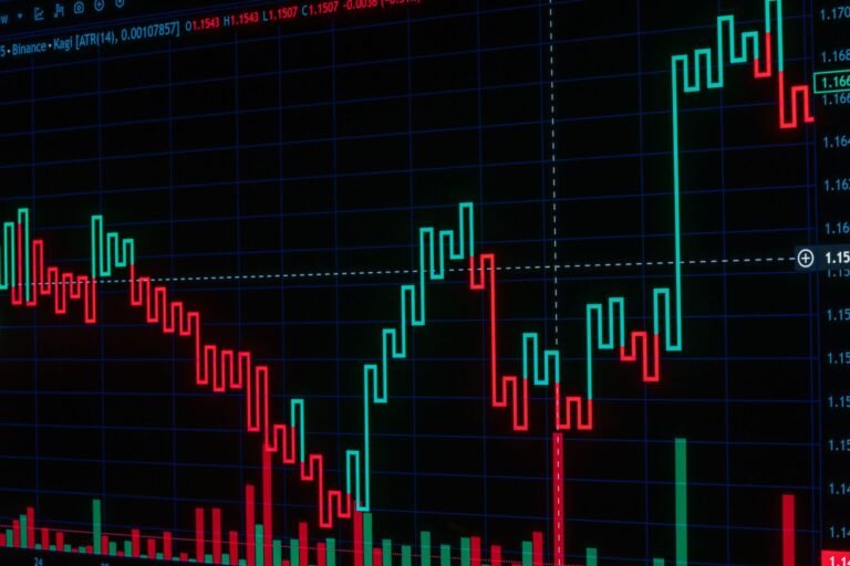 Blackrock Pulls $170M Into IBIT as Bitcoin ETFs Add $211M