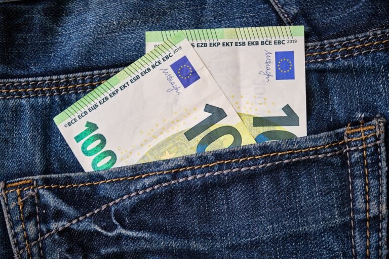 Ireland Rolls Out Anti-Money Laundering Strategy Targeting Crypto
