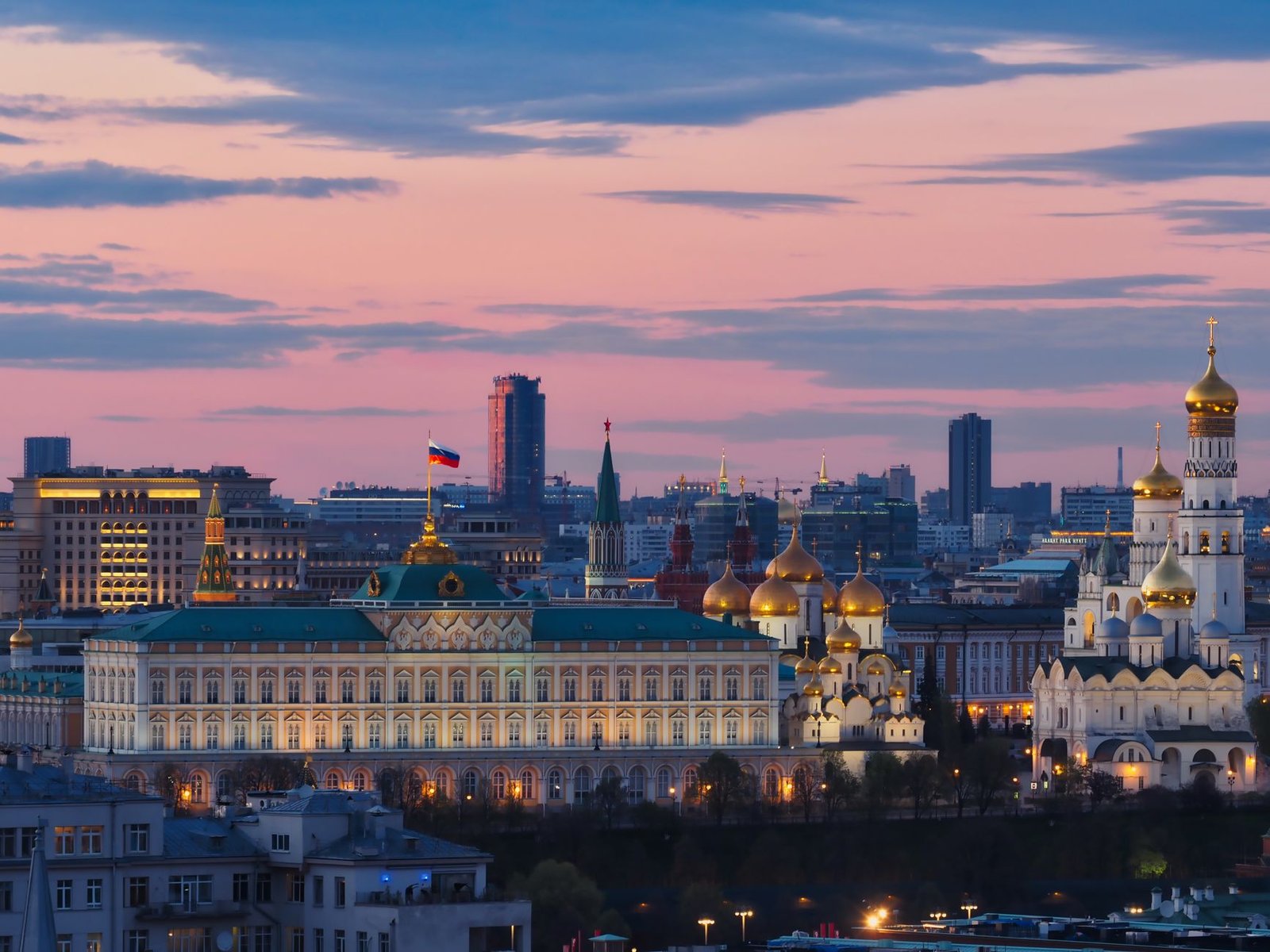 FSB Raids Moscow City Crypto Hub in Major Fraud Bust
