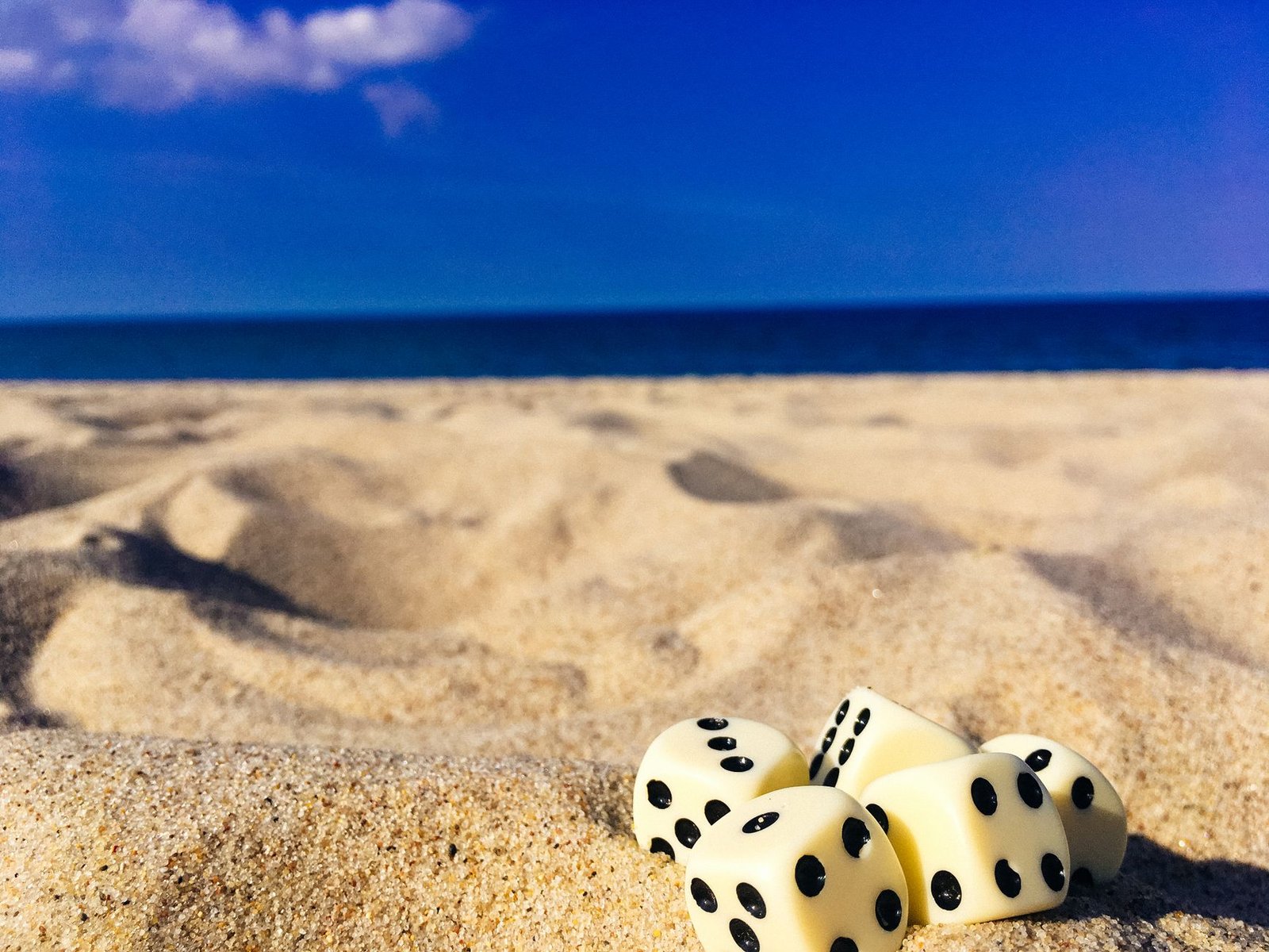 Dice Rolls Keep Bitcoin Keys Offline, but Not Everyone Will Bother
