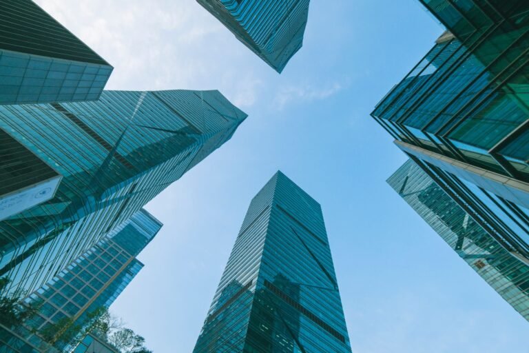 Standard Chartered Sets $10 Arbitrum Target on Robinhood and Tokenization Growth