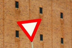 McGlone Warns SPX Pullback Could Send Bitcoin Price to $10K