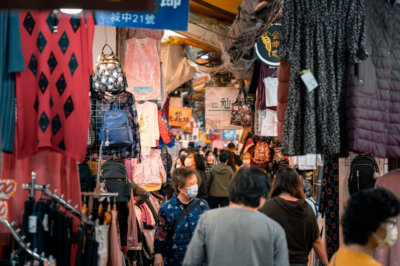 US sanctions Xinbi scam marketplace, restrains $52M in crypto