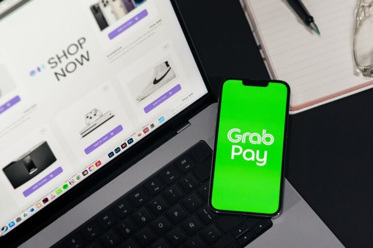 Paypal, M0 and Moonpay Let Companies Build Branded Stablecoins in Days